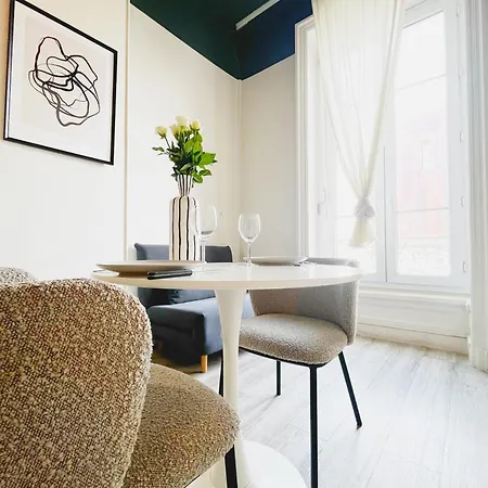 Opium - Check In H24 - Proche Gare Perrache *