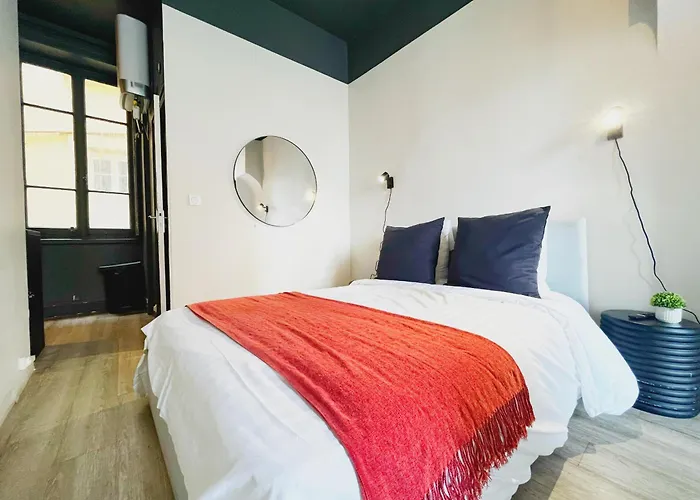Opium - Check In H24 - Proche Gare Perrache Apartment Lyon