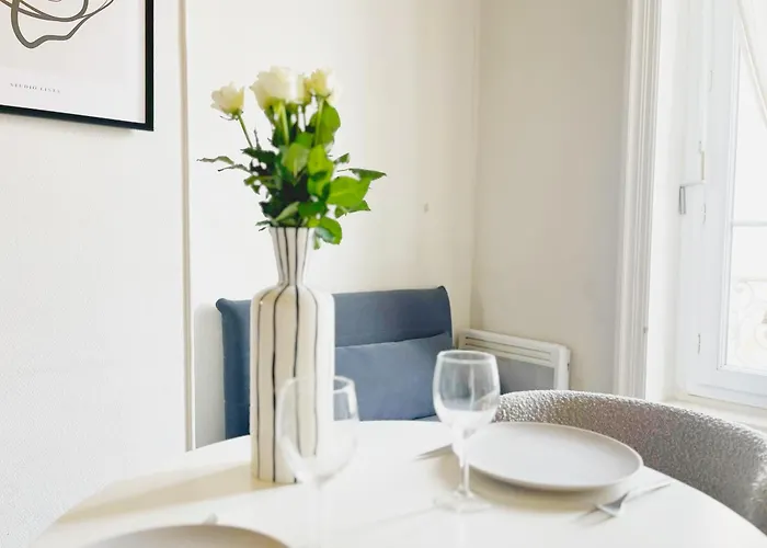 Opium - Check In H24 - Proche Gare Perrache Apartment Lyon